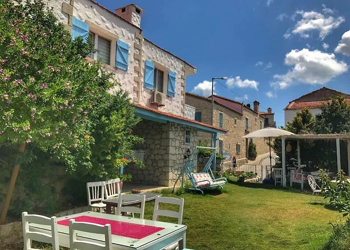 Zeren Ξενοδοχείο 3*